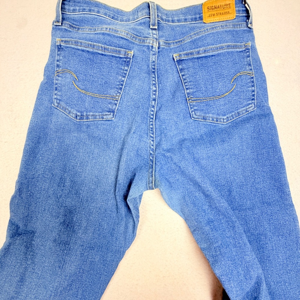 Signature by Levi Strauss Heritage High Rise Straight Distressed Jeans Blue 10 - Picture 10 of 11
